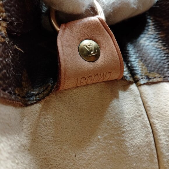 Authentic Louis Vuitton Luco Brown Monogram Tote Bag mn780-111725 - Picture 15 of 16